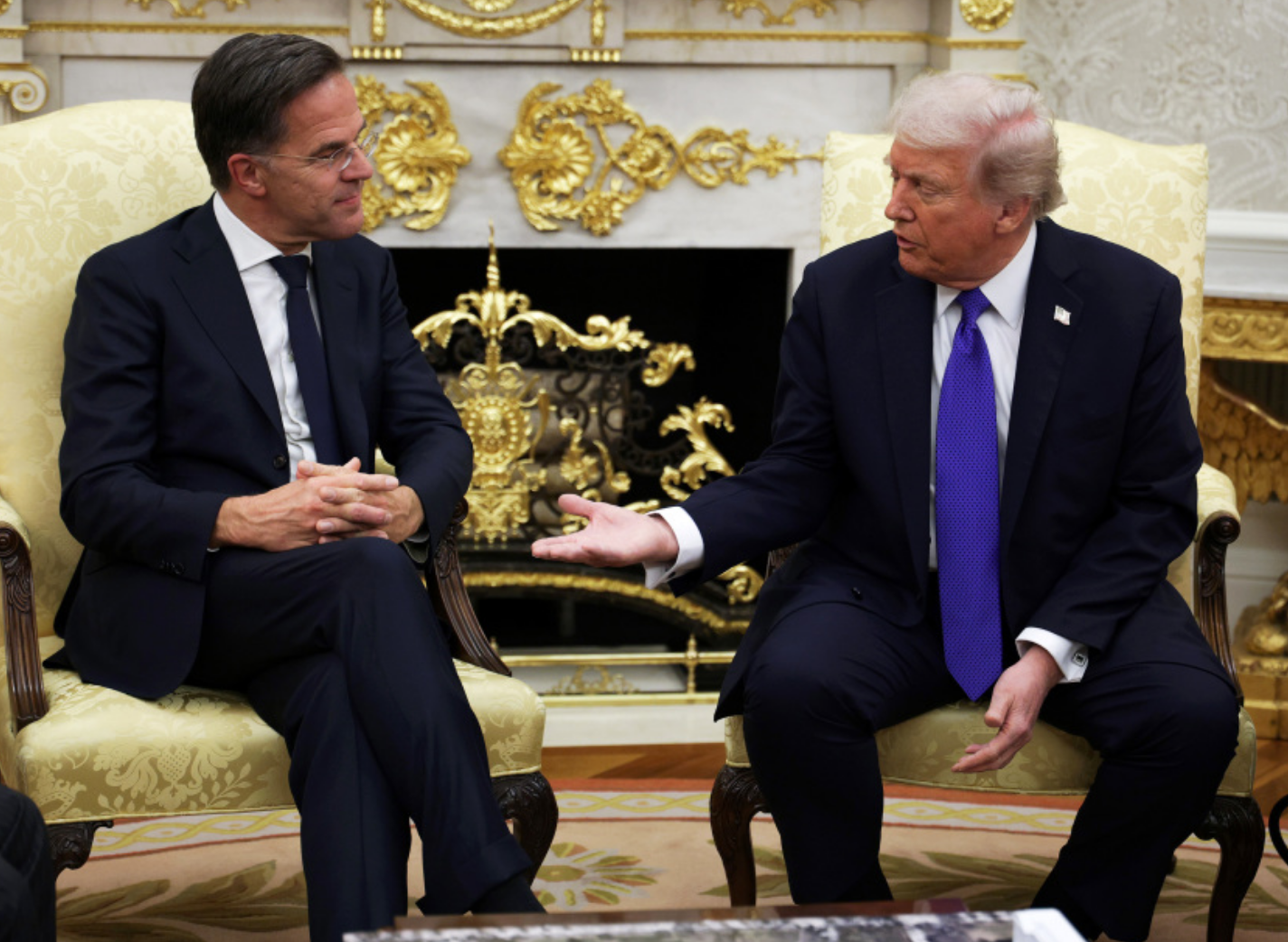 Trump Sanctions Russian Oil Giants, Urges Moscow to Accept Immediate Ceasefire in Ukraine