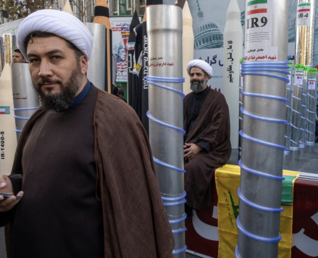 US Intercepts Chinese Ship Bound for Iran, Seizes Missile Components