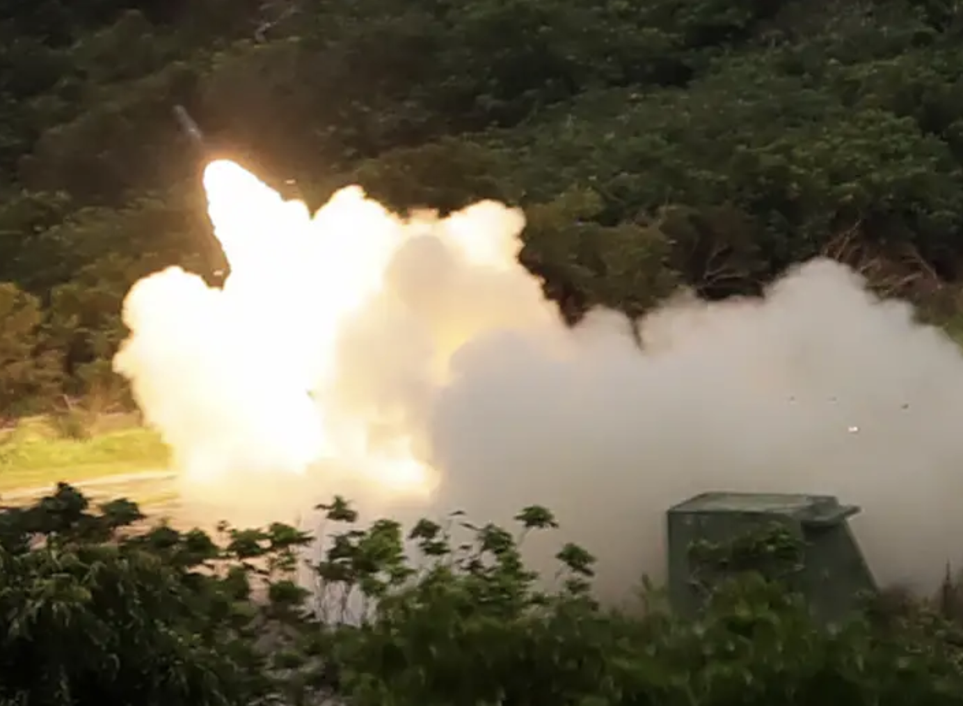 US approves largest arms sale to Taiwan