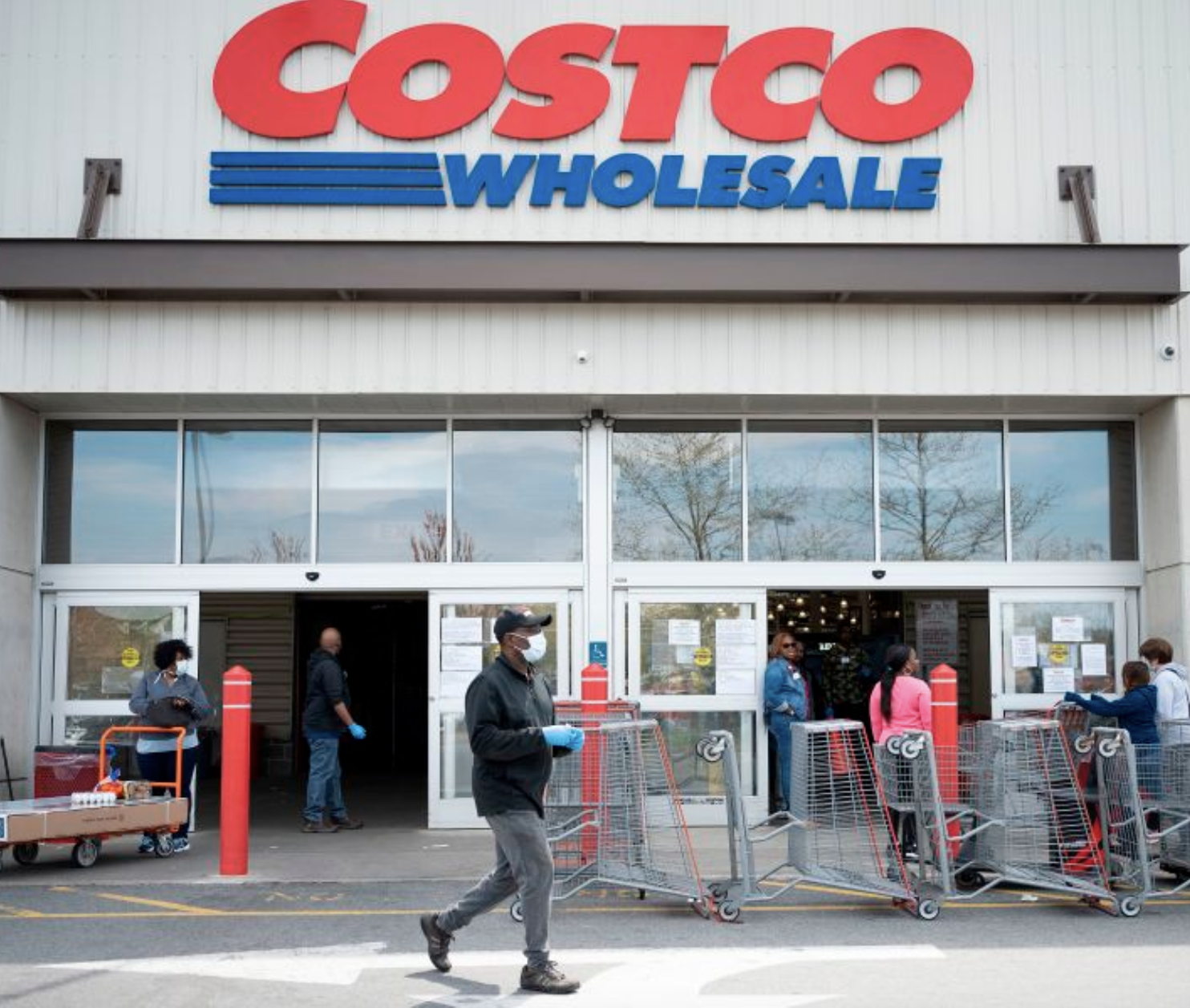 Costco Shopper’s $15 3D-Printed Tray for $1.50 Hot Dog Combo Goes Viral