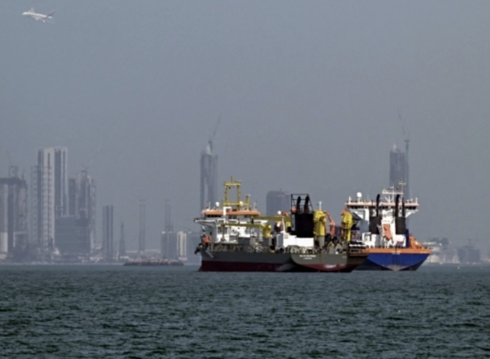 China Continues Importing Iranian Oil Through ‘Backdoor’ Route Bypassing Strait of Hormuz