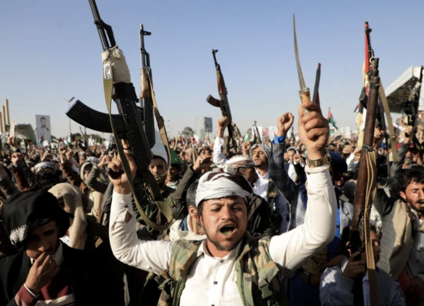 Houthis Enter Iran War With Missile Attack on Israel