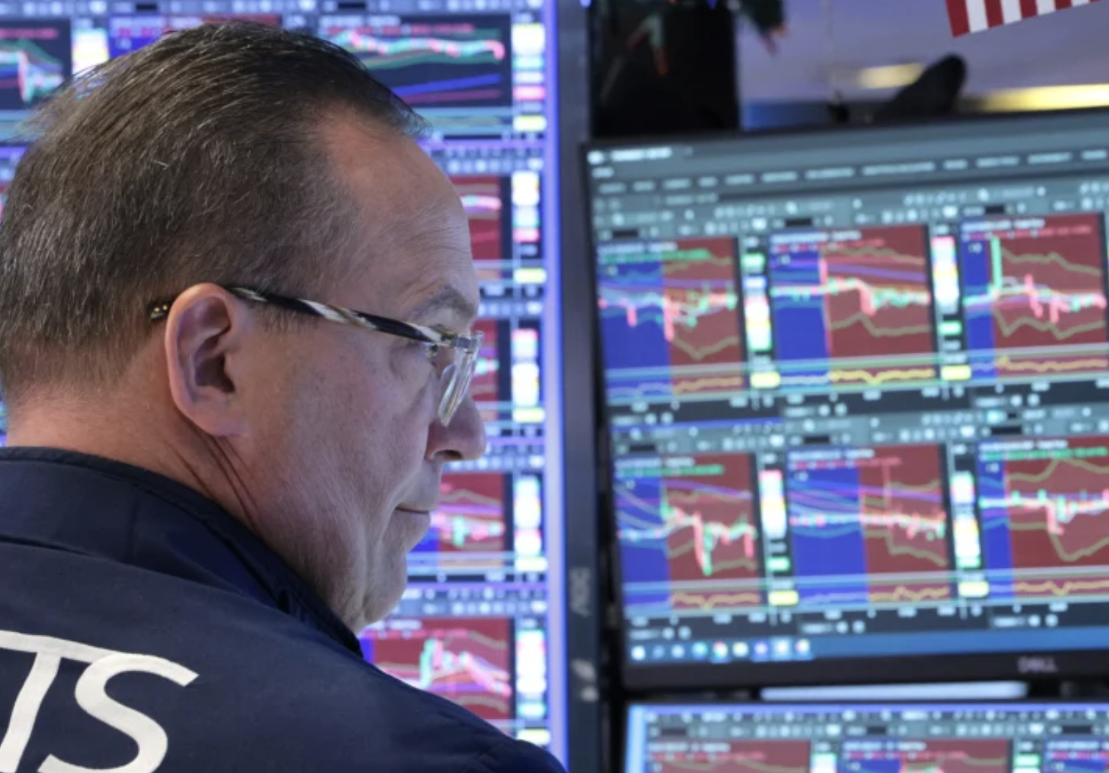 Stocks Jump, Oil Slides After Iran Peace Deal Report
