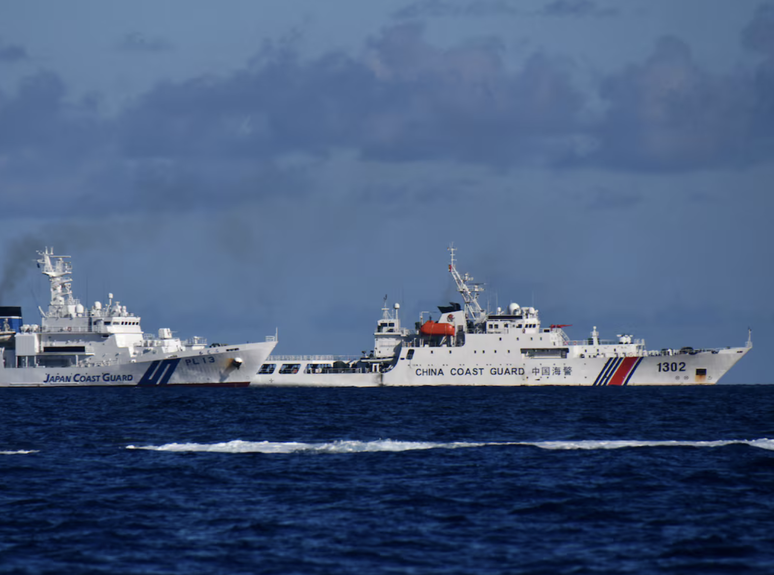 China, Japan trade conflicting accounts of confrontation around Senkaku islands