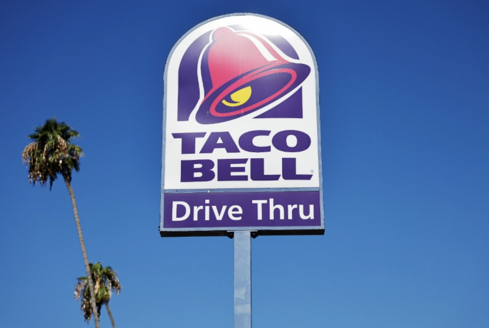 FDA Investigates Taylor Farms Lettuce Linked to Taco Bell as 1,644 People Fall Ill