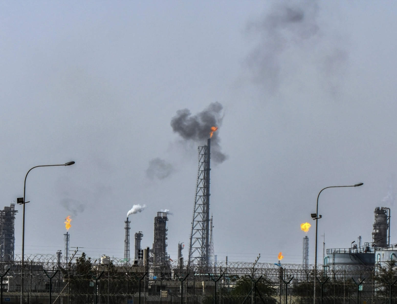 Tehran Attacks Kuwait Desalination Plant as Infrastructure Targeting Expands in US-Iran War