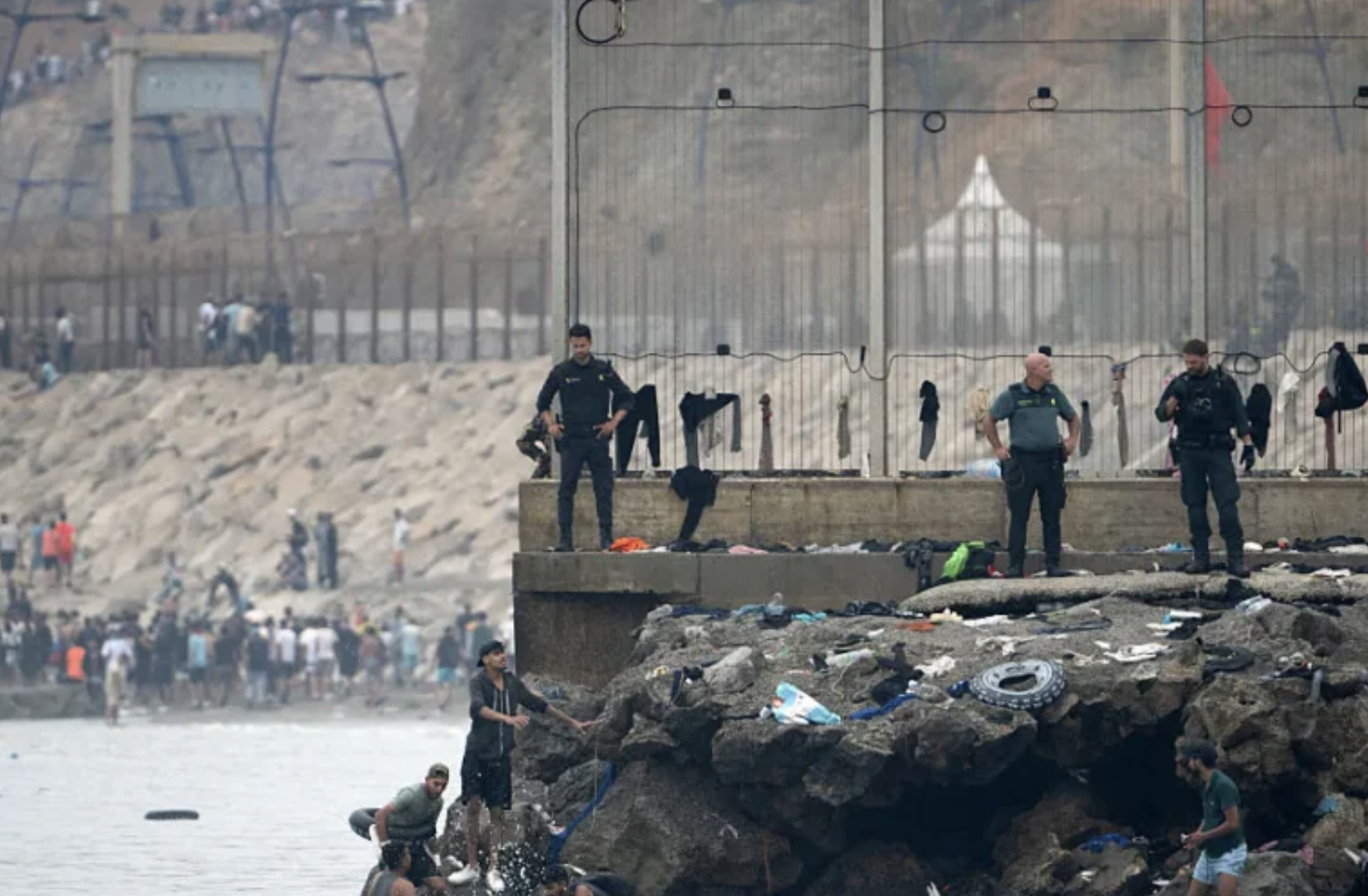 Ceuta Under Strain: Up to 5,000 Migrants Remain After Historic Border Crossing