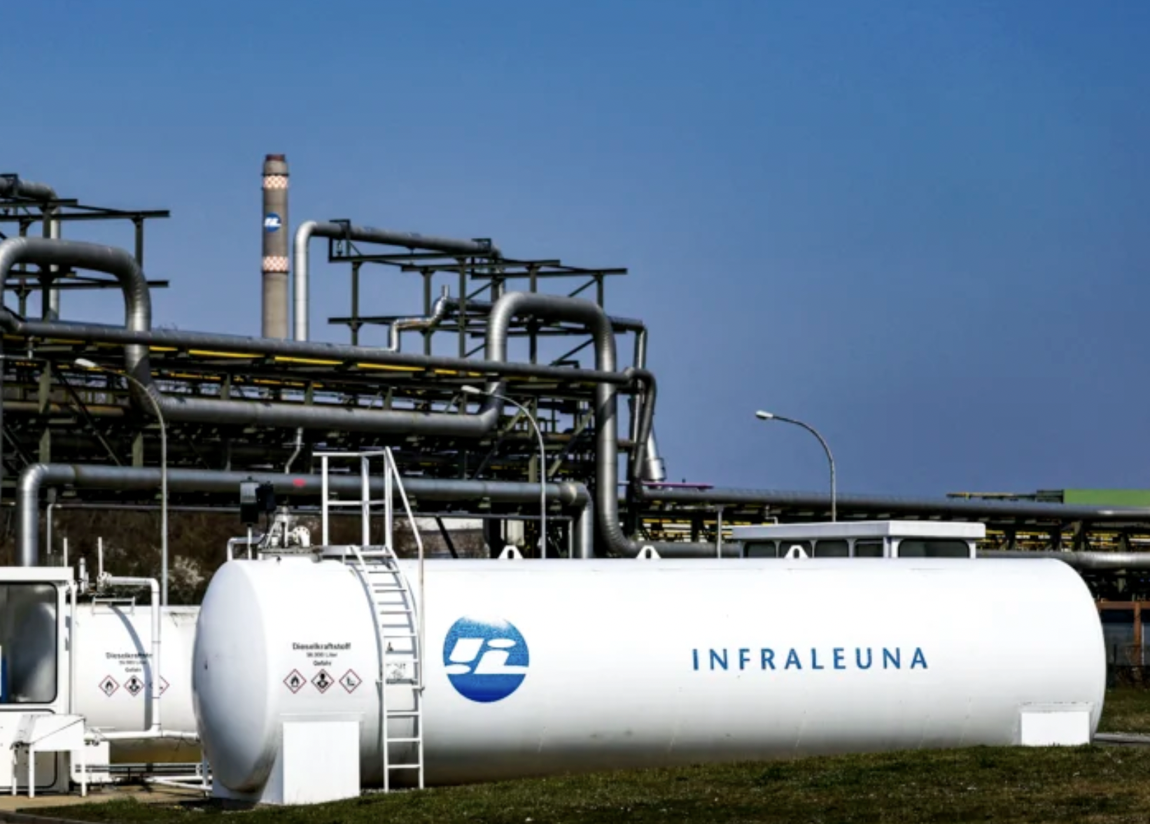 Washington Urges Europe to Release Emergency Diesel Reserves Amid High Prices